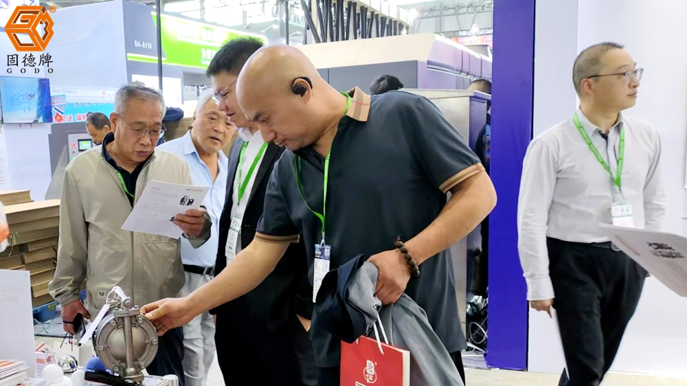 77d545b6a8f16dd11fe159e1bbdf69f4_origin(1)